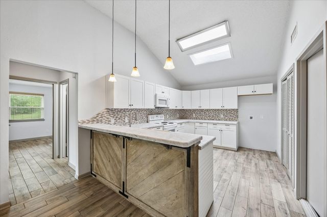 206 Lockett Street, Brenham, TX 77833