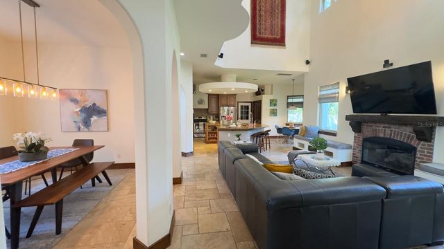 4119 WOODACRE LANE, Tampa, FL 33624