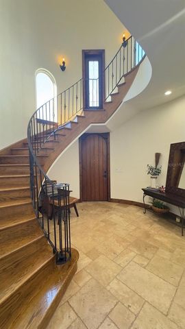 4119 WOODACRE LANE, Tampa, FL 33624