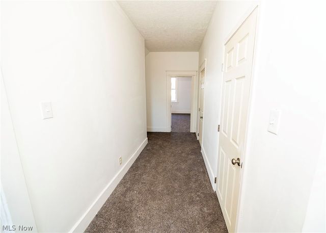 911 N Water Street, Uhrichsville, OH 44683