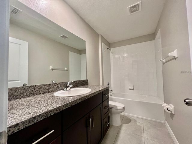 31730 BARREL WAVE WAY, Wesley Chapel, FL 33545