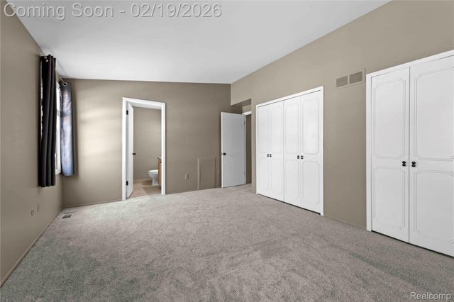 1719 Brentwood Drive, Troy, MI 48098