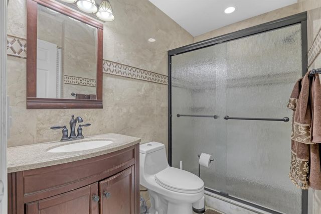5620 Spindle Palm Court E, Delray Beach, FL 33484