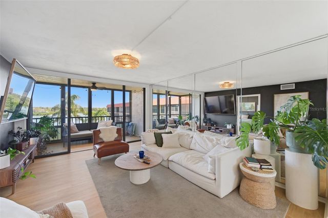 19701 GULF BOULEVARD 423, Indian Shores, FL 33785