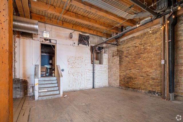 223 W Lake Street, Chicago, IL 60606