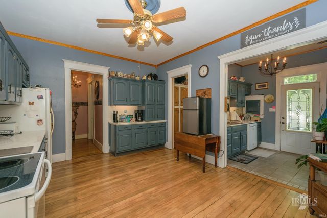 404 E McCulloch Boulevard, Muncie, IN 47303