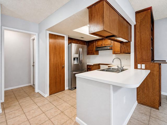 2710 Burke Road, Pasadena, TX 77502