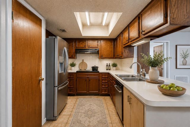 2710 Burke Road, Pasadena, TX 77502