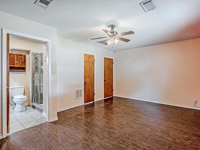 2710 Burke Road, Pasadena, TX 77502