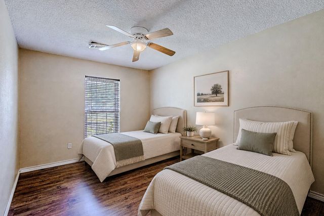 2710 Burke Road, Pasadena, TX 77502