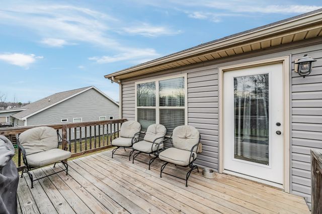 260 Celeste Dr, Baxter, TN 38544