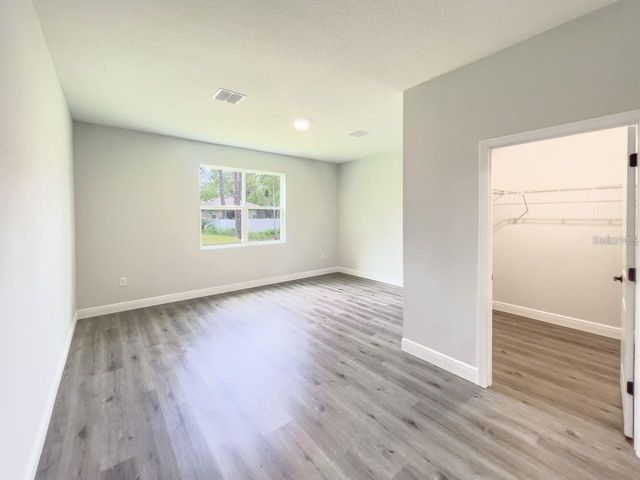1580 EAST PARKWAY, Deland, FL 32724