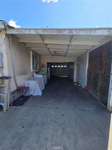 1117 N Santa Fe, Compton, CA 90221