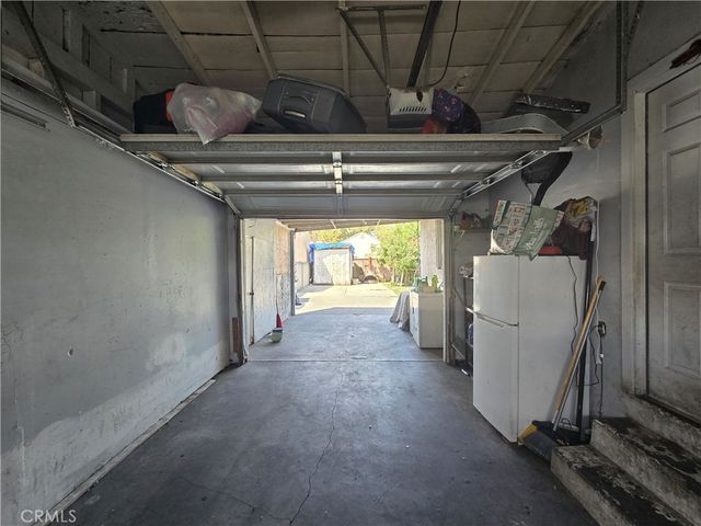 1117 N Santa Fe, Compton, CA 90221