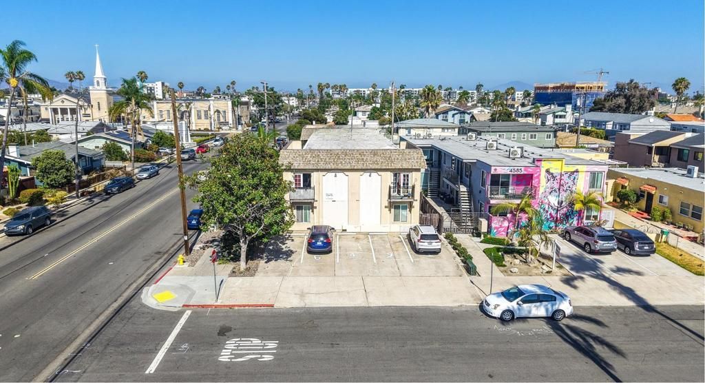 2605 Madison Avenue, San Diego, CA 92116 — exterior