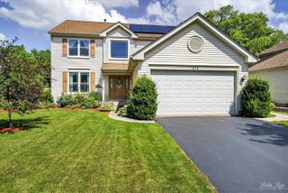 7014 Westwood Drive, Carpentersville, IL 60110