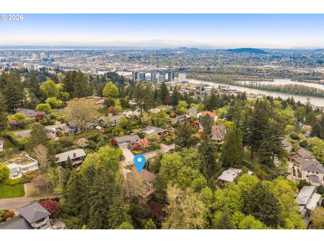 1727 Sw WESTWOOD Dr, Portland, OR 97239