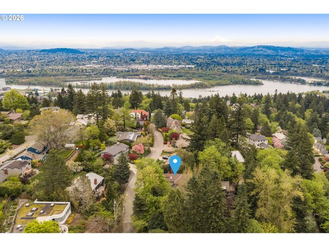 1727 Sw WESTWOOD Dr, Portland, OR 97239