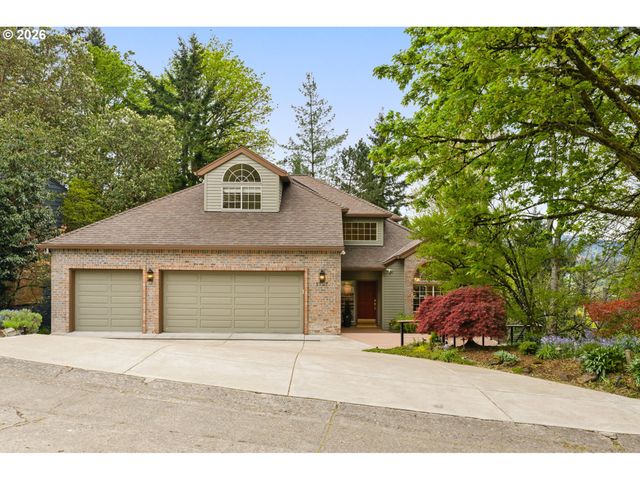 1727 Sw WESTWOOD Dr, Portland, OR 97239