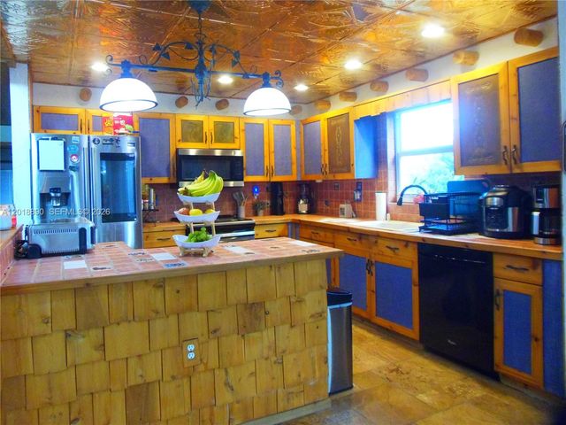 2608 NW 79th Avenue, Margate, FL 33063