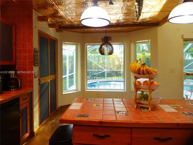 2608 NW 79th Avenue, Margate, FL 33063