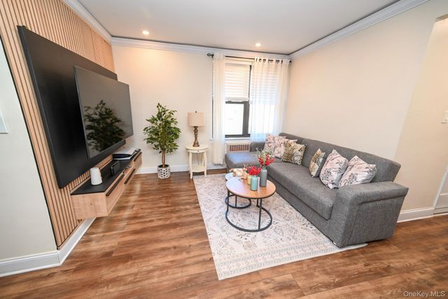 112-25 34th Avenue 3A, Corona, NY 11368