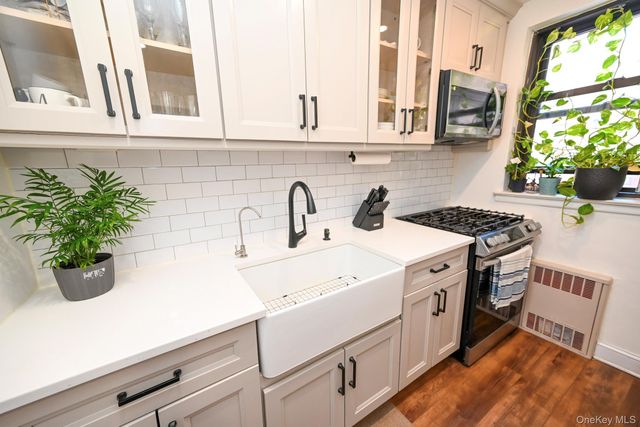 112-25 34th Avenue 3A, Corona, NY 11368