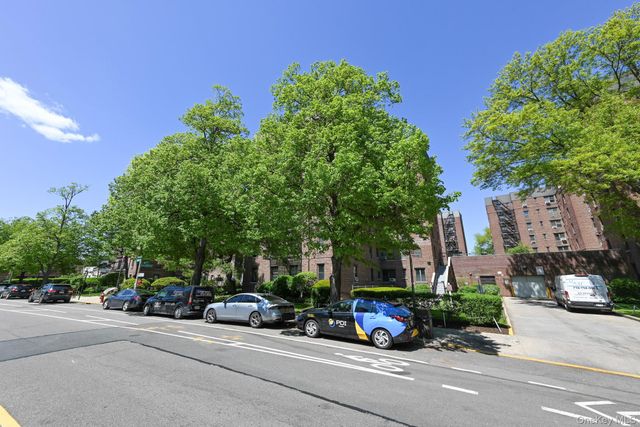 112-25 34th Avenue 3A, Corona, NY 11368