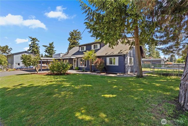 25916 18th Avenue S, Des Moines, WA 98198