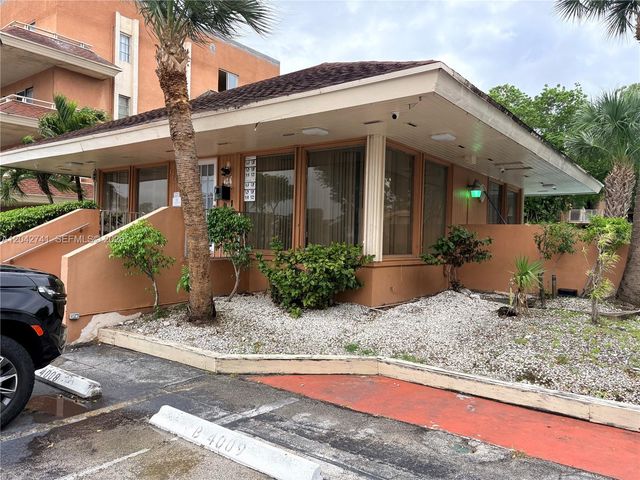 17600 NW 68th Avenue B2004, Hialeah, FL 33015