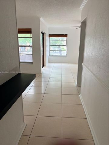 17600 NW 68th Avenue B2004, Hialeah, FL 33015