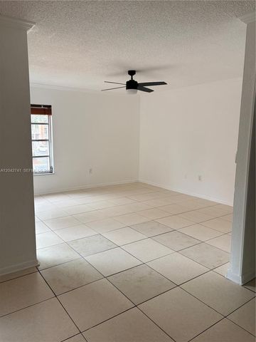 17600 NW 68th Avenue B2004, Hialeah, FL 33015