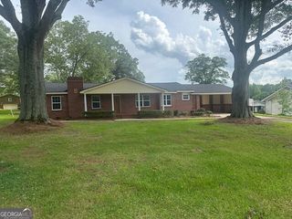 305 Jeff Davis Road, Thomaston, GA 30286
