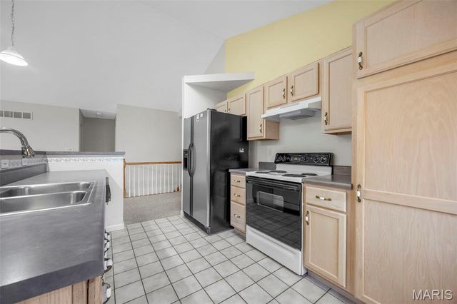 519 Galway Drive 10A, O'fallon, MO 63366