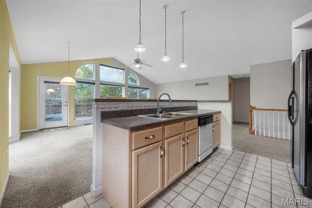 519 Galway Drive 10A, O'fallon, MO 63366