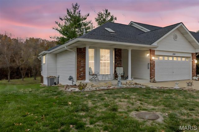 519 Galway Drive 10A, O'fallon, MO 63366