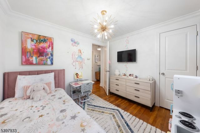 545 Livingston Rd, Linden City, NJ 07036