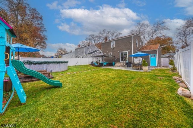 545 Livingston Rd, Linden City, NJ 07036