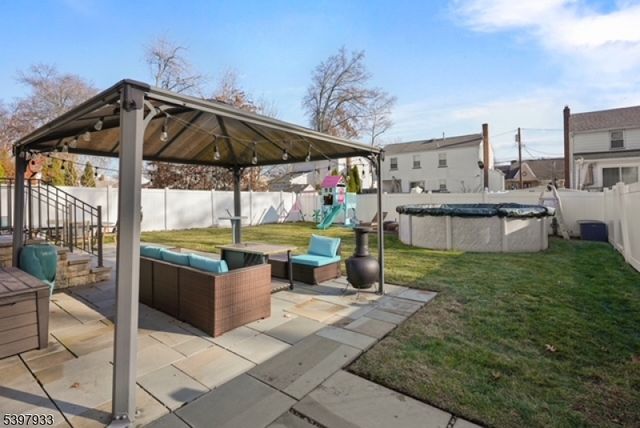 545 Livingston Rd, Linden City, NJ 07036