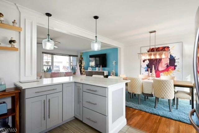 545 Livingston Rd, Linden City, NJ 07036