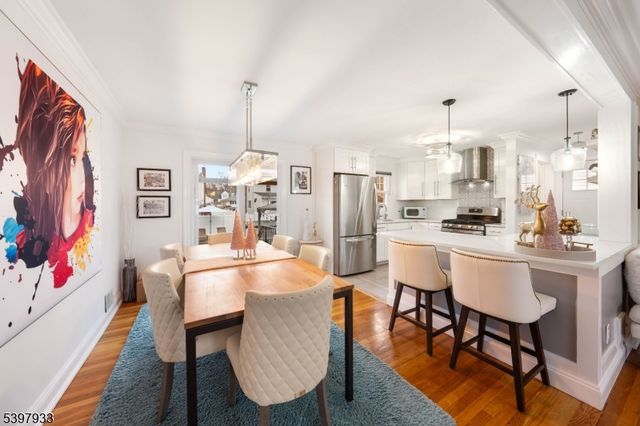 545 Livingston Rd, Linden City, NJ 07036