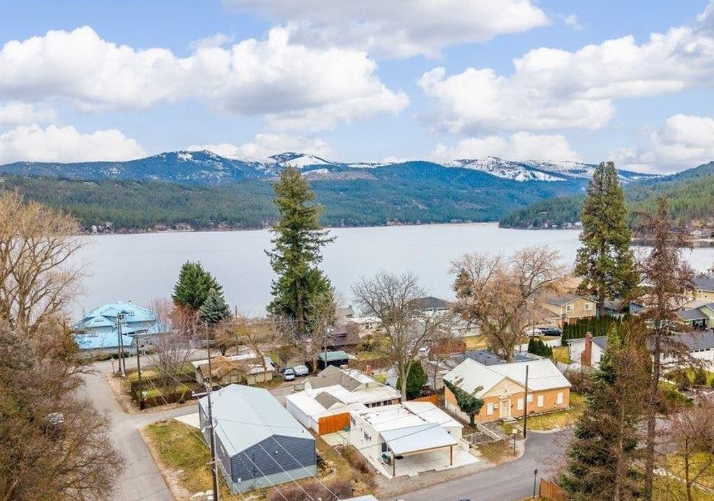 719 S Wright Blvd, Liberty Lake, WA 99019