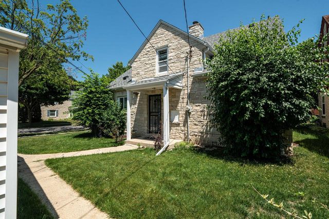 2847 N 67th STREET, Milwaukee, WI 53210