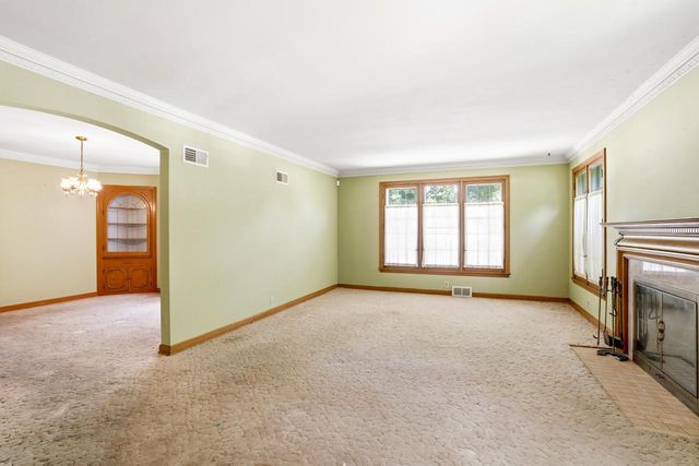 2847 N 67th STREET, Milwaukee, WI 53210