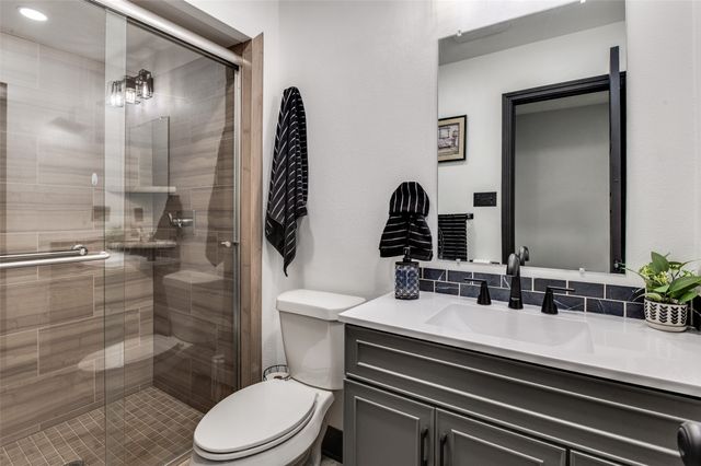2034 Lewis Trail, Grand Prairie, TX 75052