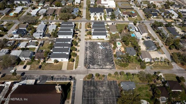 435 3RD Avenue N, Jacksonville Beach, FL 32250