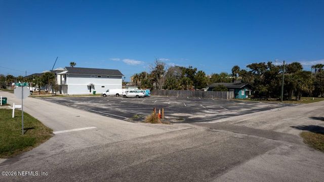 435 3RD Avenue N, Jacksonville Beach, FL 32250