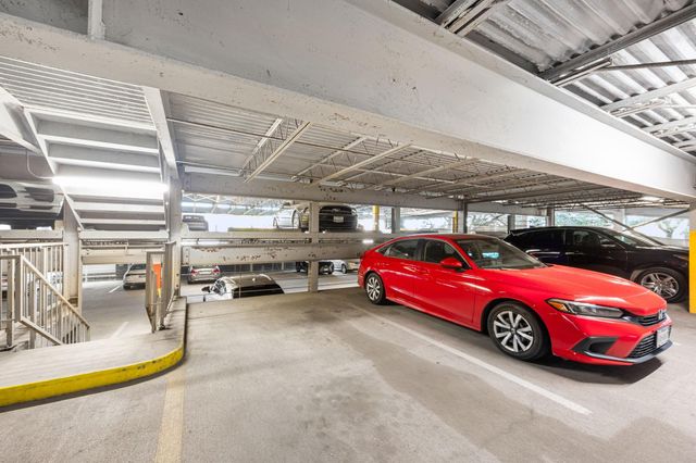 3350 Mccue Road 2302, Houston, TX 77056