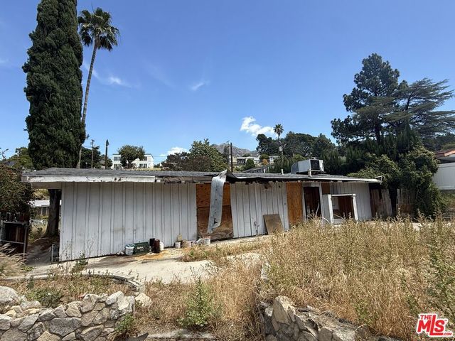 7716 Grove Street, Tujunga, CA 91042