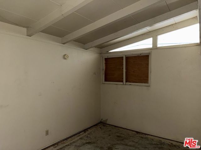7716 Grove Street, Tujunga, CA 91042